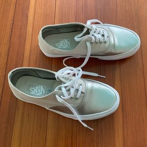 Vans Authentic Metallic size W8